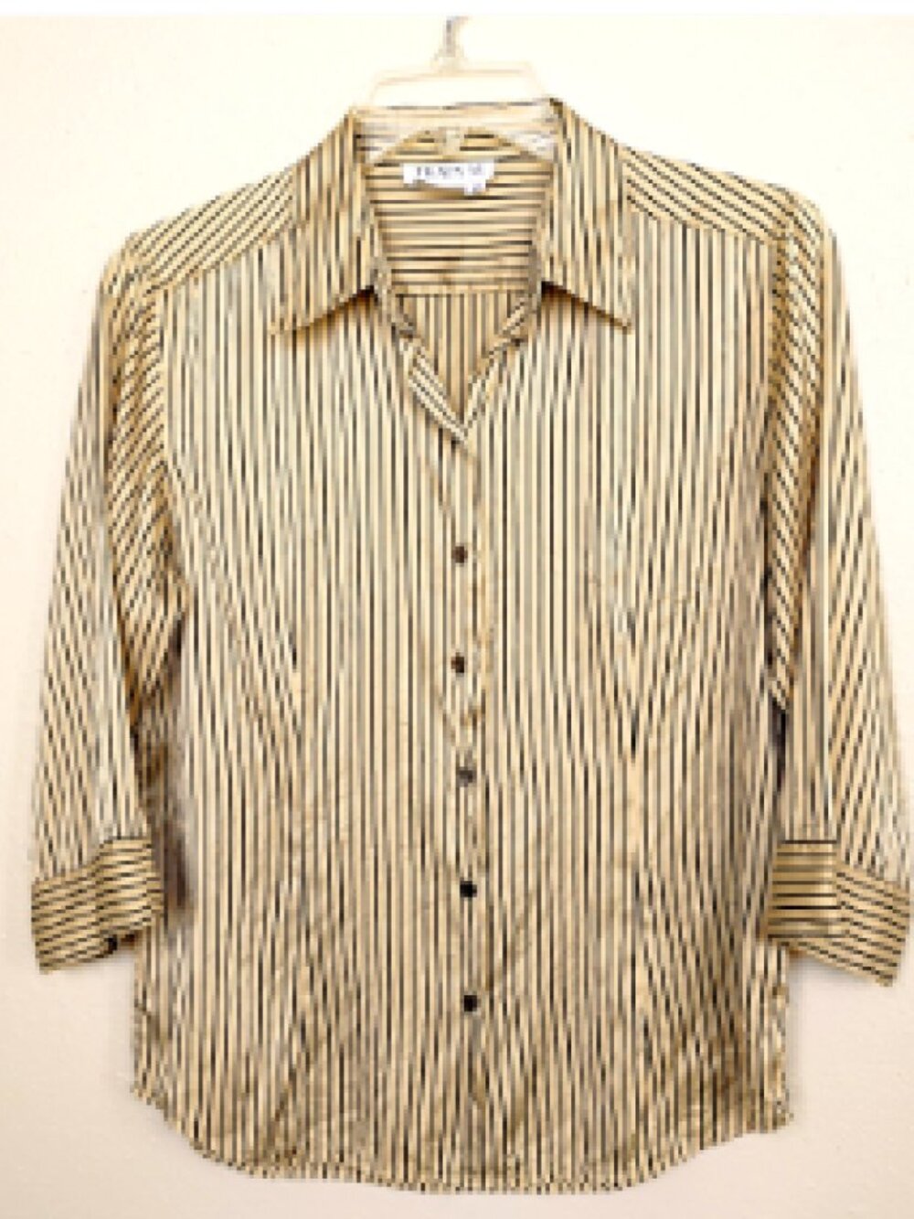 Tracy M. 100% Silk Blouse ~ Size M
